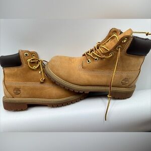 Timberland Premium Waterproof Boots Wheat Nubuck Size 3 Youth